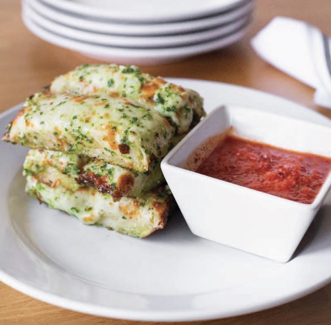 Emmy Squared Pizza: Short Pump Cheesy Garlic Sticks